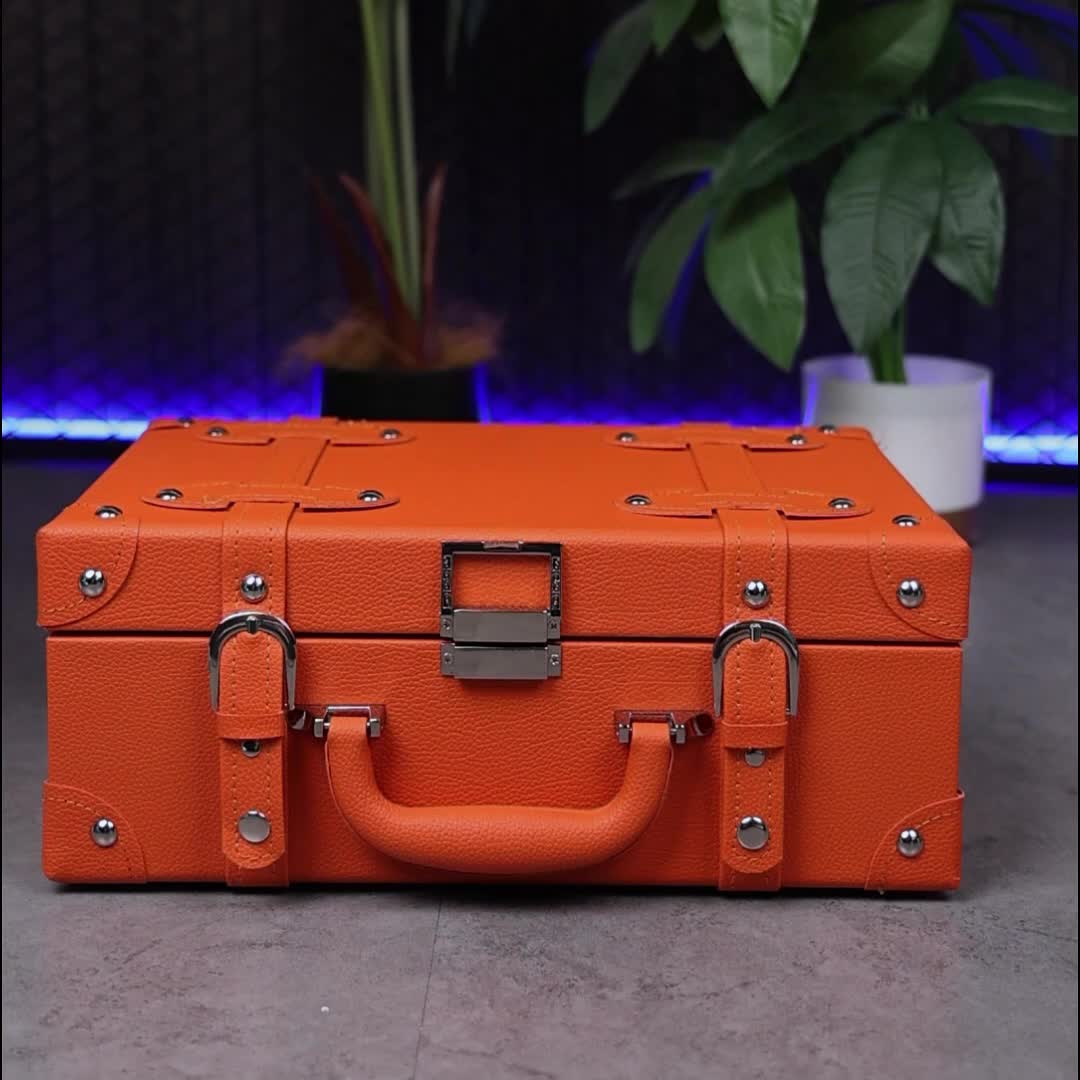 Lambo Sporting Goods Anti Slip Breathable Soccer Cleats TPU