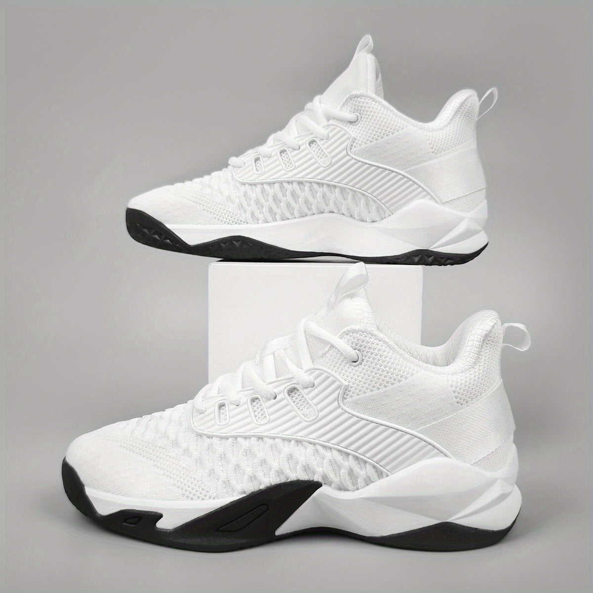 Lambo Sporting Goods Men Breathable Basketball Shoes Lace Up