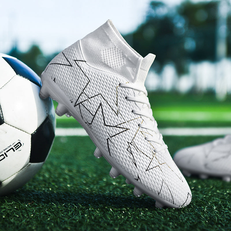 Unisex Anti Slip Breathable Soccer Cleats With TPU Traction